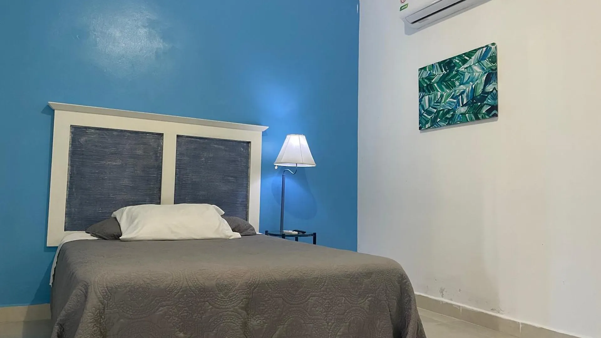 Blue Night Aparta Hotel Punta Cana Dominikanische Republik